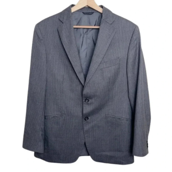 Banana  Republic Mens 38S Pin Striped Morden Fit Wool Blazer Grey Color - Picture 1 of 15
